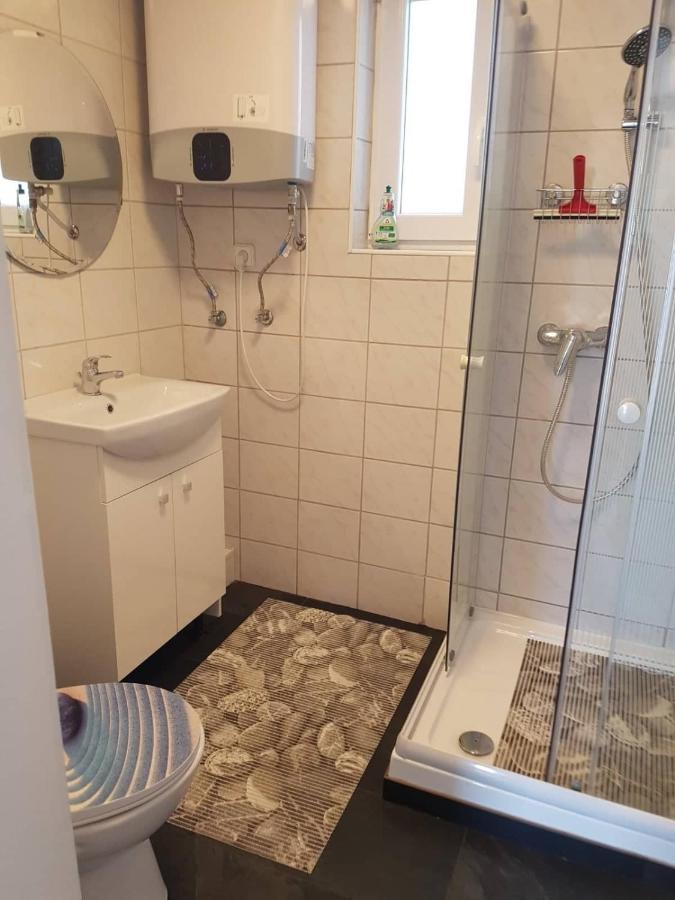 Napfeny Szallo Appartement Galambok Buitenkant foto