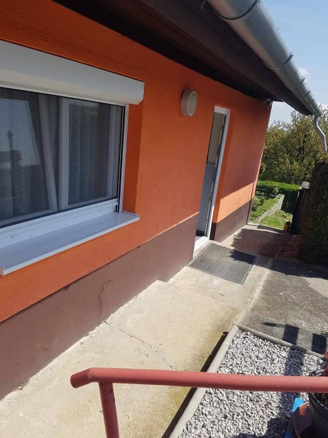 Napfeny Szallo Appartement Galambok Buitenkant foto